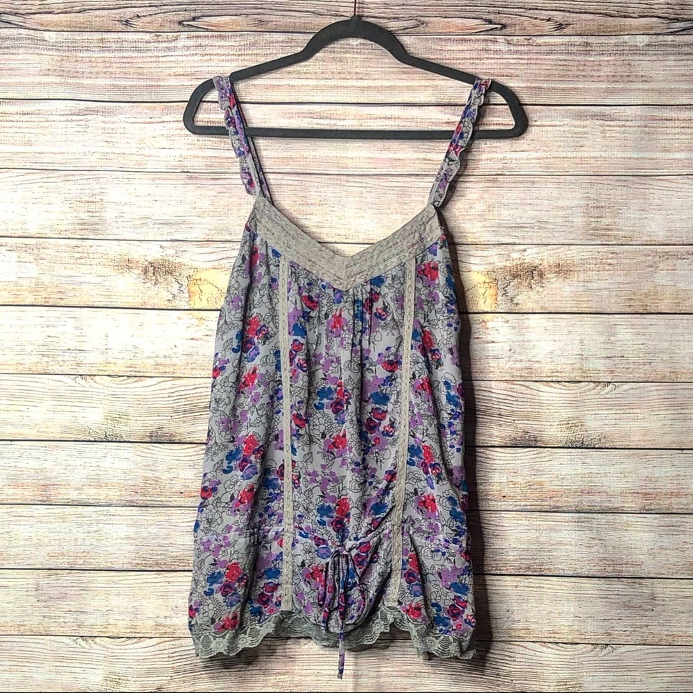 Decree tank top